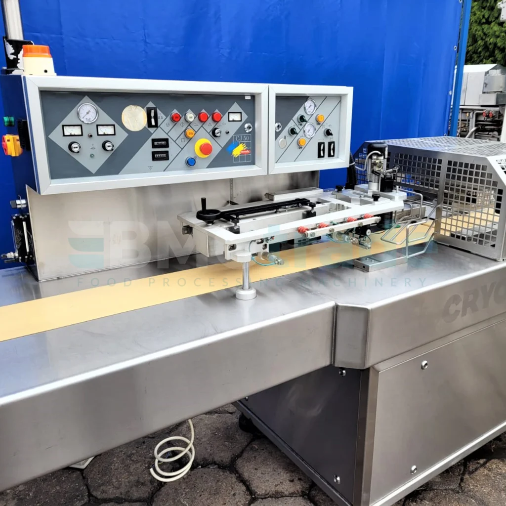 Cryovac CJ50 MD industrial flow-pack machine