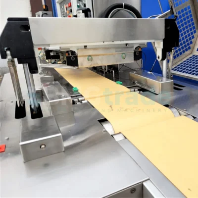 Cryovac CJ50 MD industrial flow-pack machine