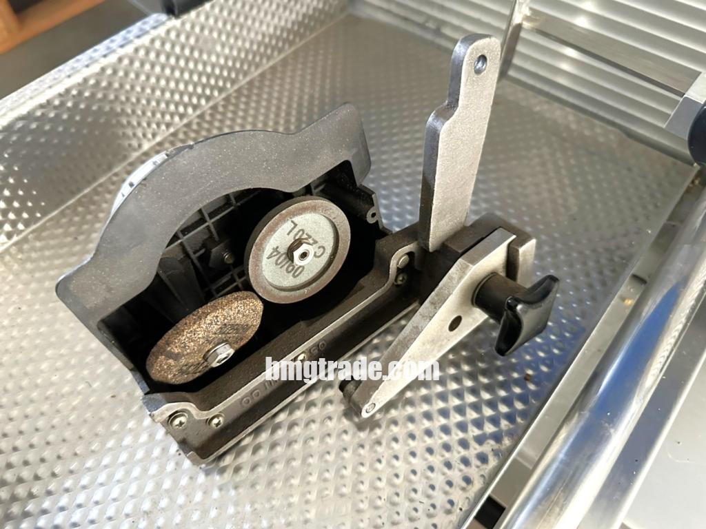 Bizerba-A402-FB-slicer-8