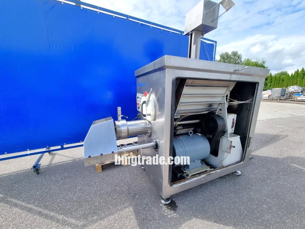CFS-Automince-200-frozen-blocks-grinder-12