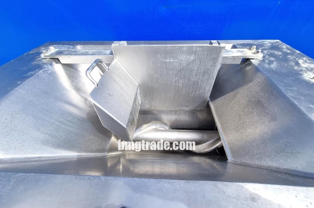 CFS-Automince-200-frozen-blocks-grinder-6