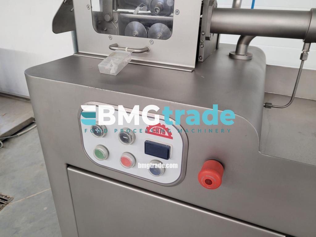 Cato-PTF-sausage-peeler-7