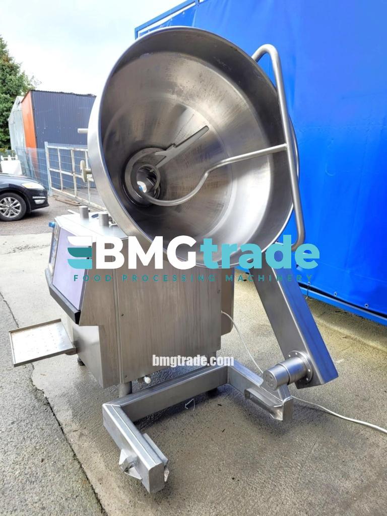 Handtmann-VF300B-vacuum-stuffer-2