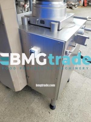 Handtmann-VF300B-vacuum-stuffer-9