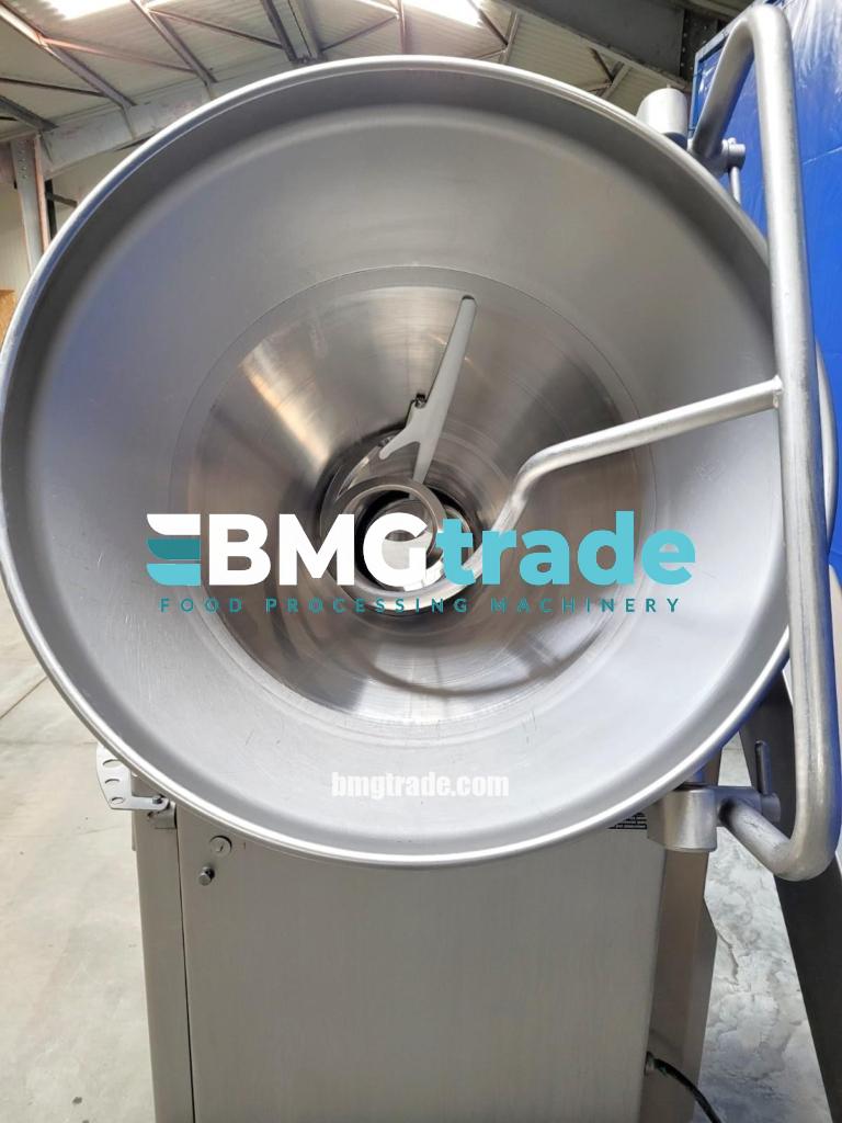 Handtmann-VF620-vacuum-filler-12