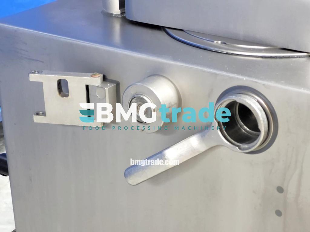 Handtmann-VF620-vacuum-filler-14