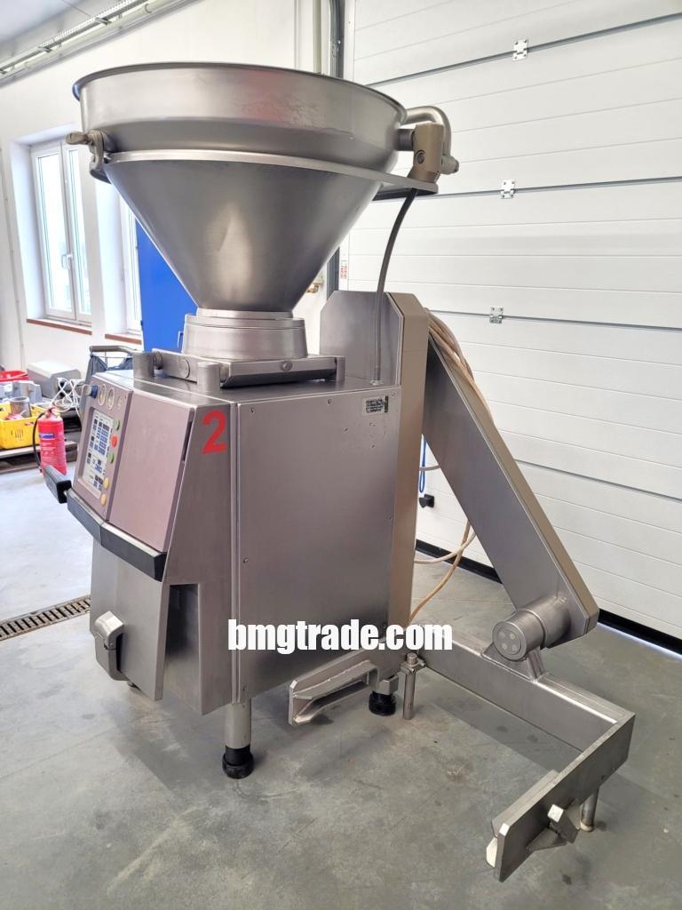 Handtmann-VF80-vacuum-stuffer-14