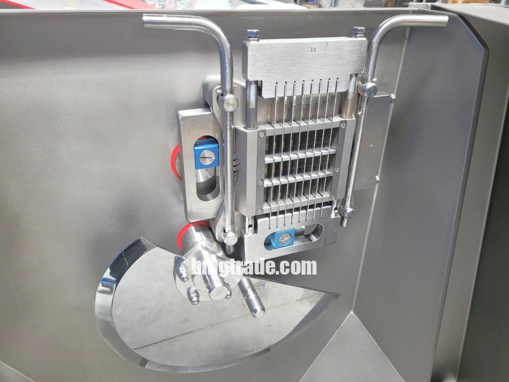 Holac-Cubixx-100-dicer-7