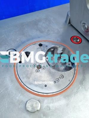 Karl-Schnell-P100-SE-stuffer-11