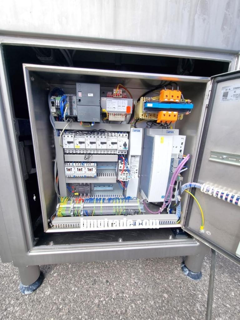 Karl-Schnell-P100-SE-stuffer-14