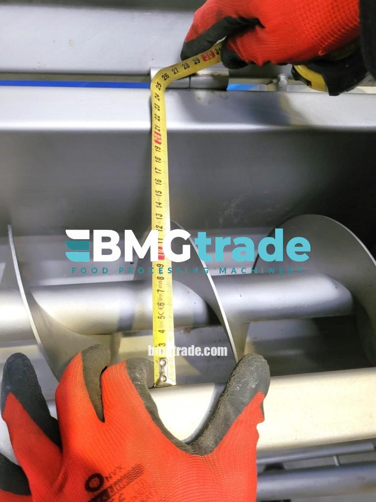 Kromel-screw-transporter-5