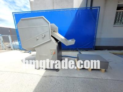 Laska-GS640-frozen-blocks-guillotine-10