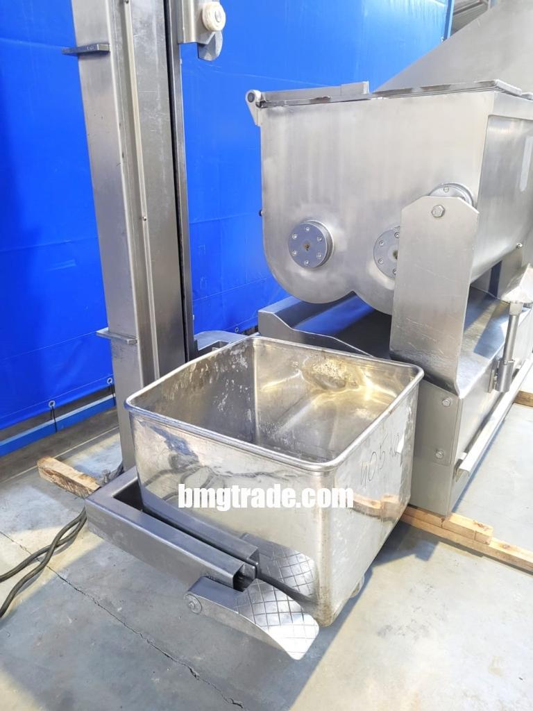 Laska-ME400-Z-arm-mixer-6