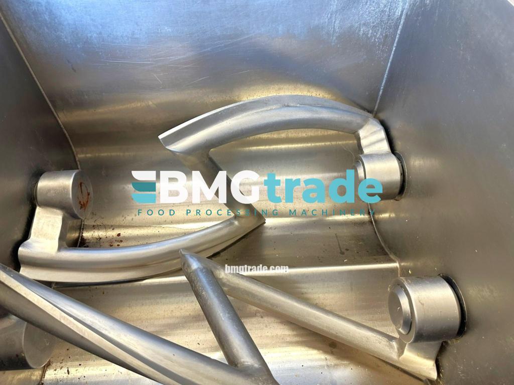 Laska-mixer-Z-arms-4