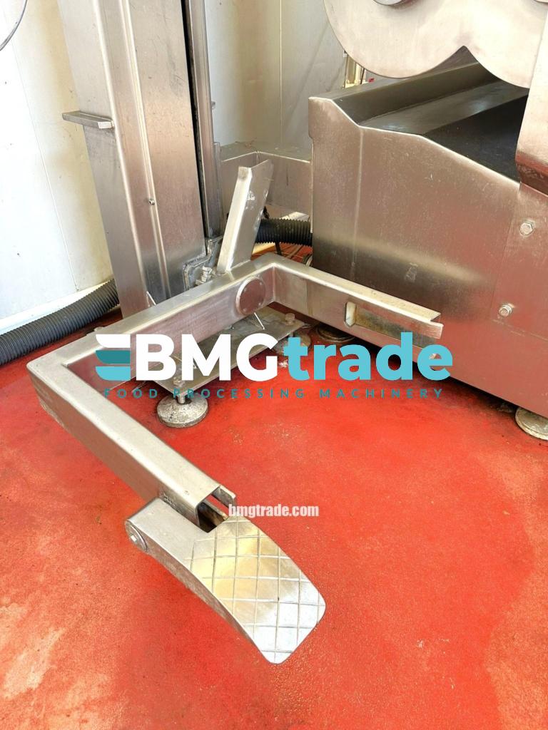 Laska-mixer-Z-arms-9