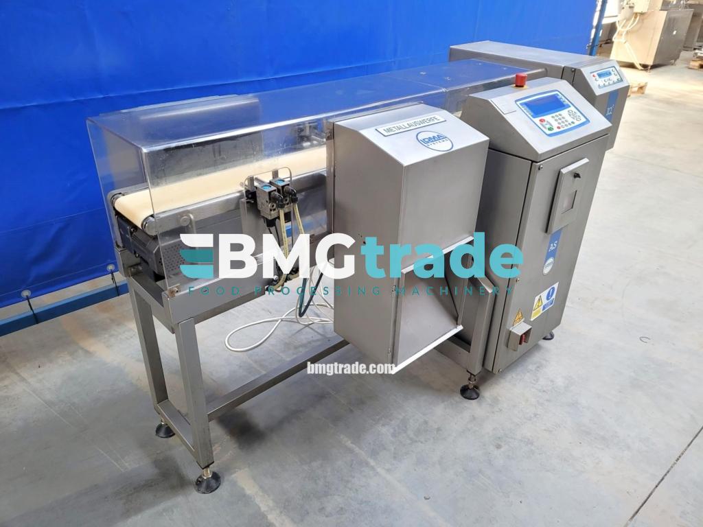Loma-IQ2-with-checkweigher-13