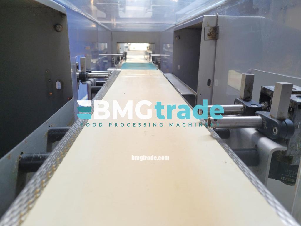 Loma-IQ2-with-checkweigher-3