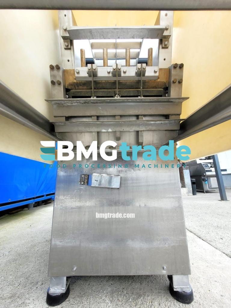 Magurit-frozen-block-guillotine-6