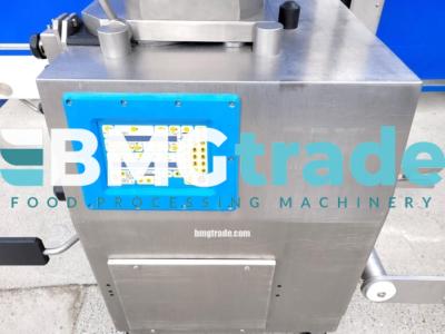 Rex-RVF200-loading-15