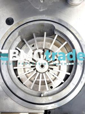 Rex-RVF200-loading-16