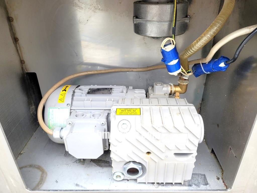 Rex-RVF200-loading-2