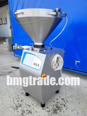 Rex-RVF327-vacuum-filler-12