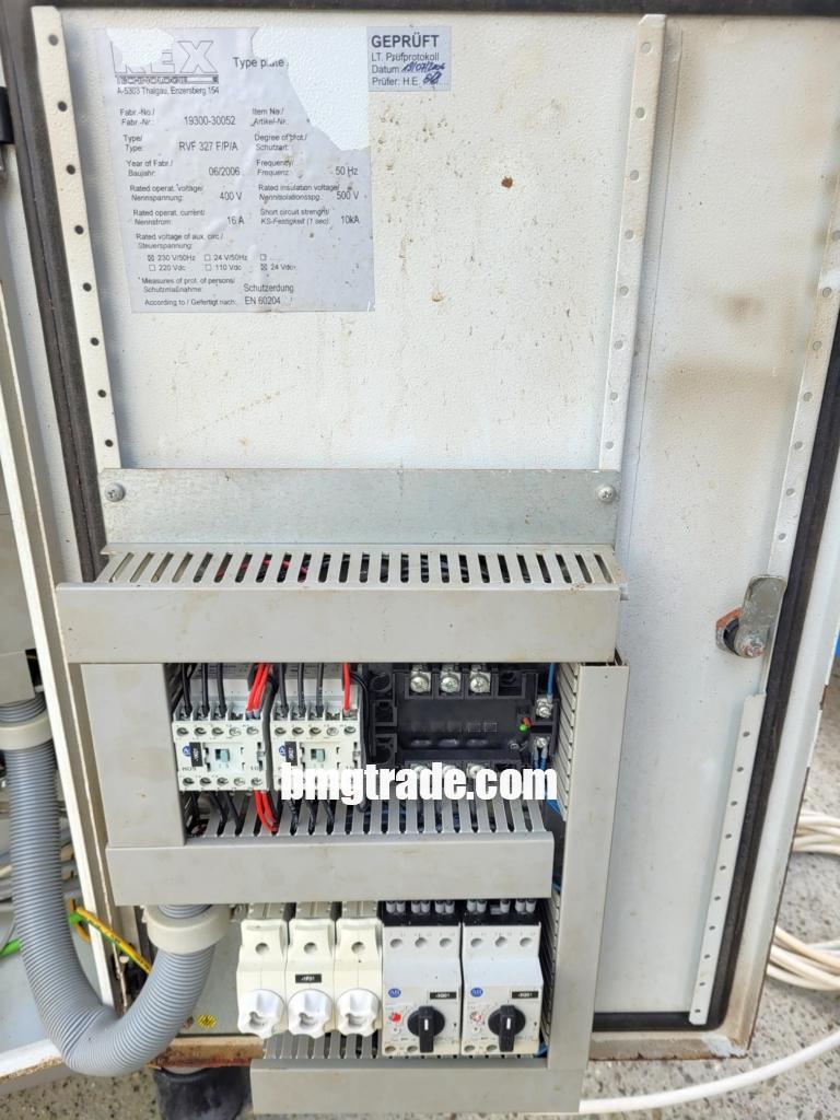 Rex-RVF327-vacuum-filler-13