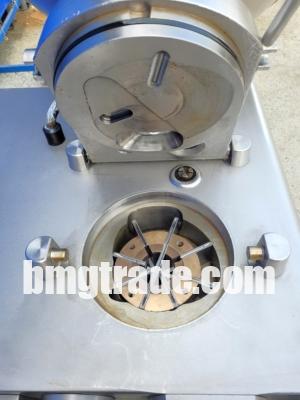 Rex-RVF327-vacuum-filler-4