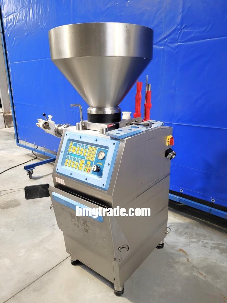 Rex-RVF50-vacuum-filler-10