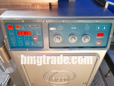 Risco-RS4001-vacuum-filler-1