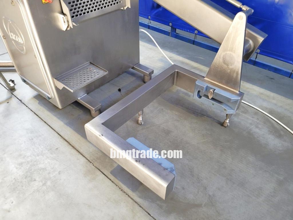 Risco-RS4001-vacuum-filler-3