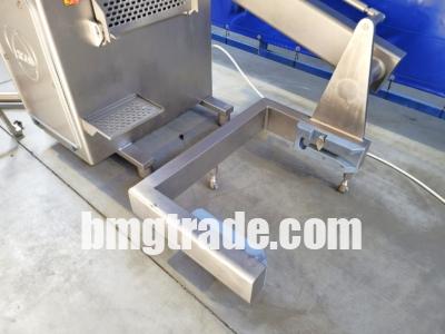 Risco-RS4001-vacuum-filler-3