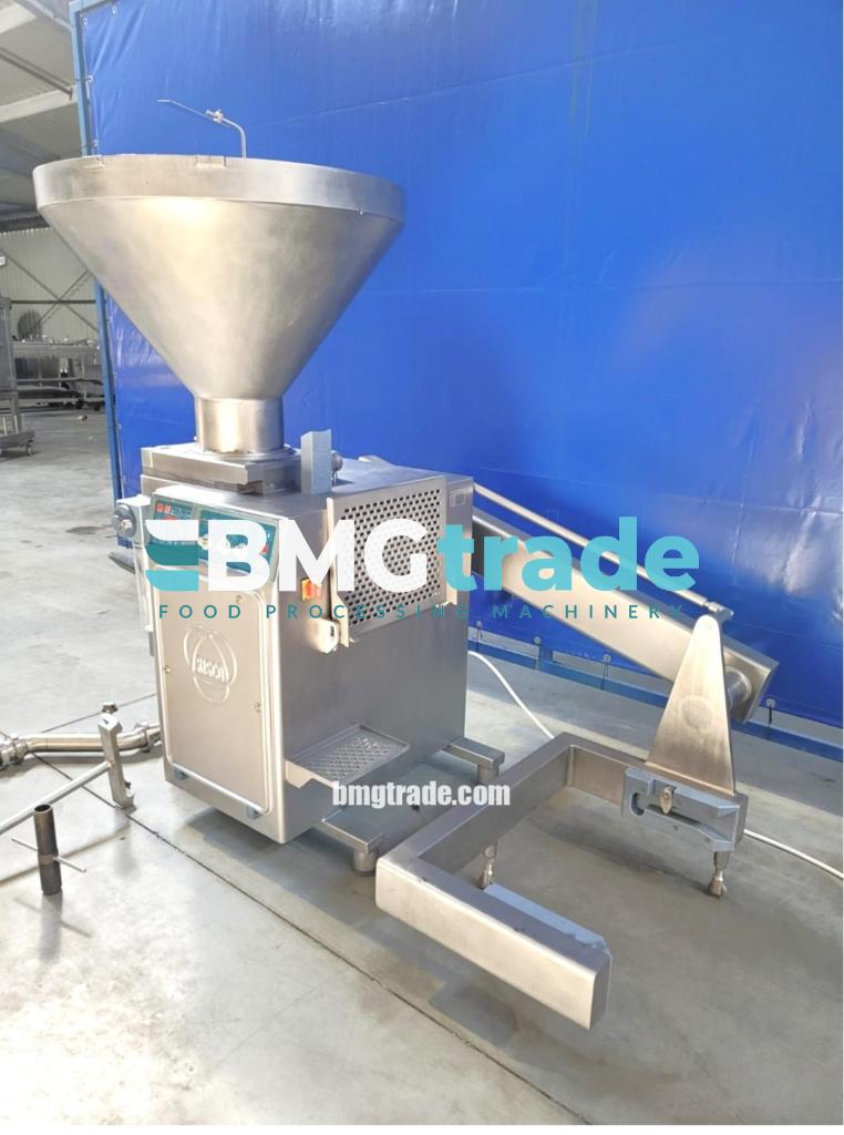Risco-RS4001-vacuum-filler-7