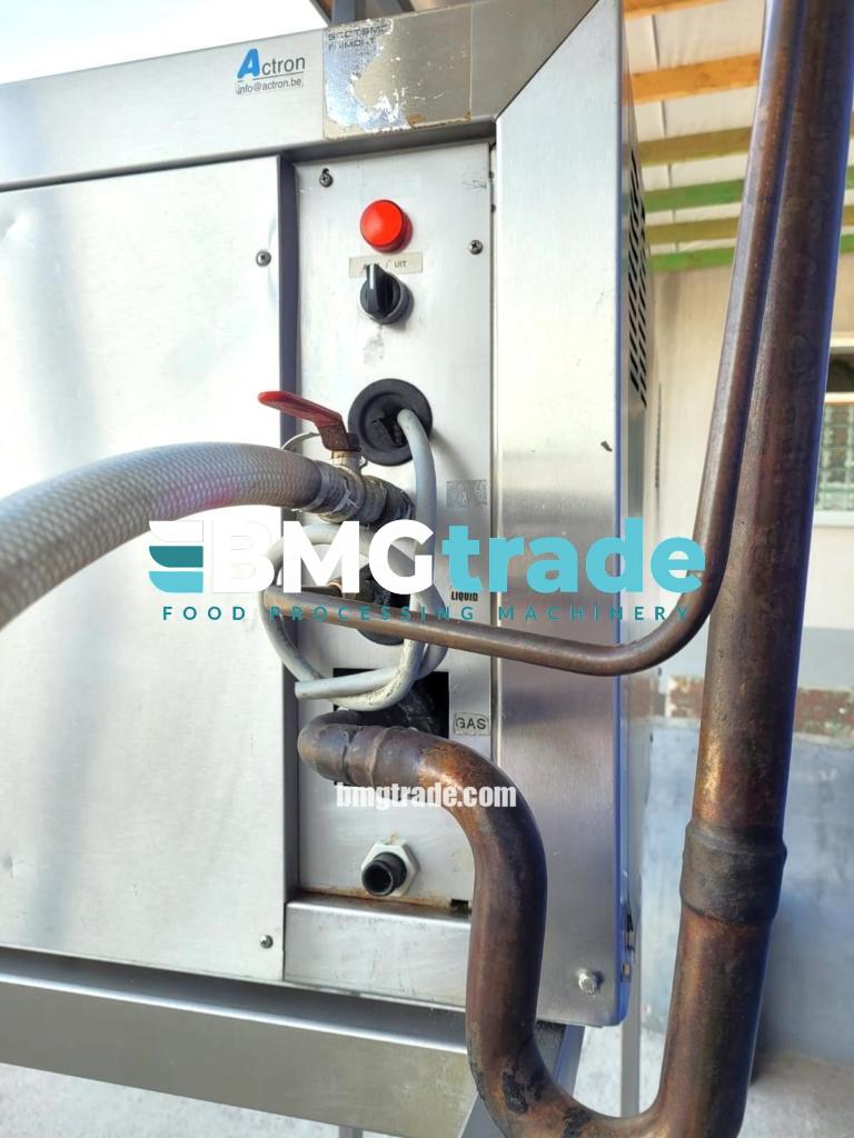 Scotsman-Ice-making-machine-9