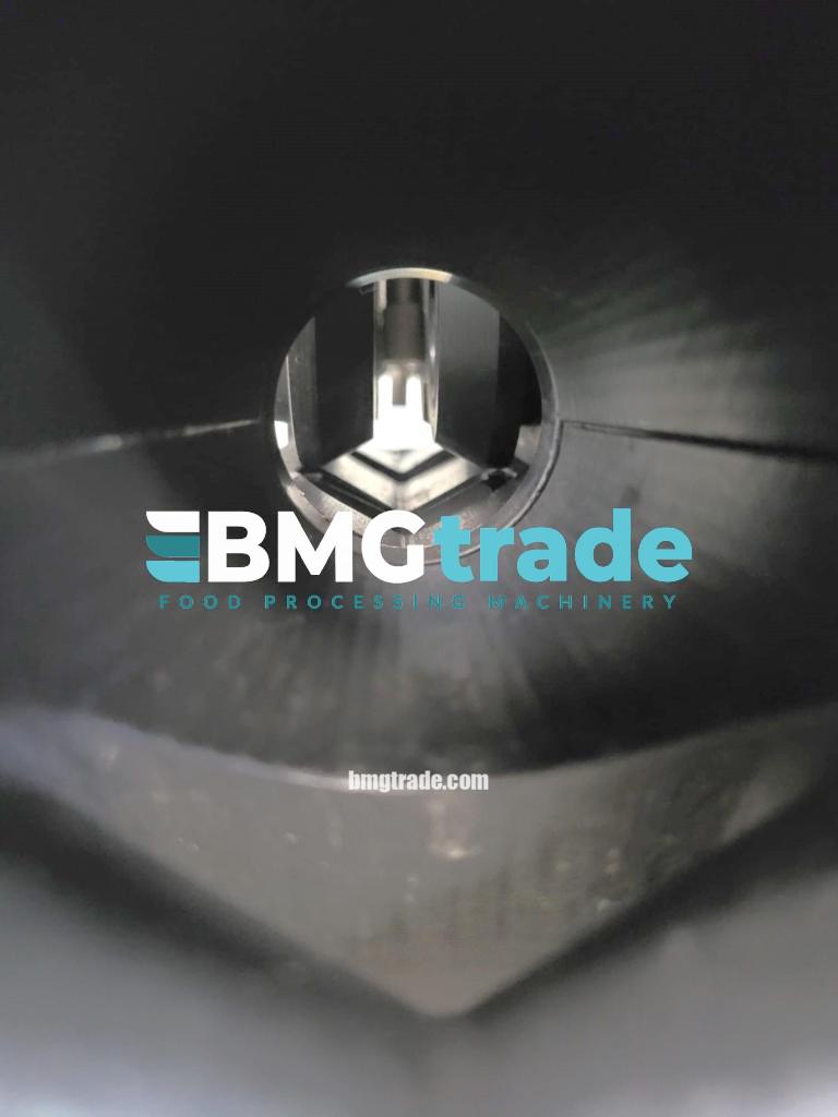 Shalomat-sausage-peeler-5