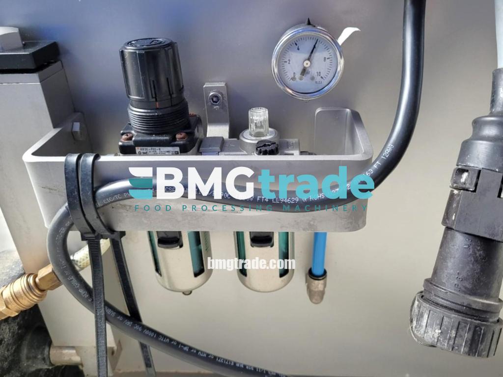 TipperTie-TT1815-automatic-clipper-15