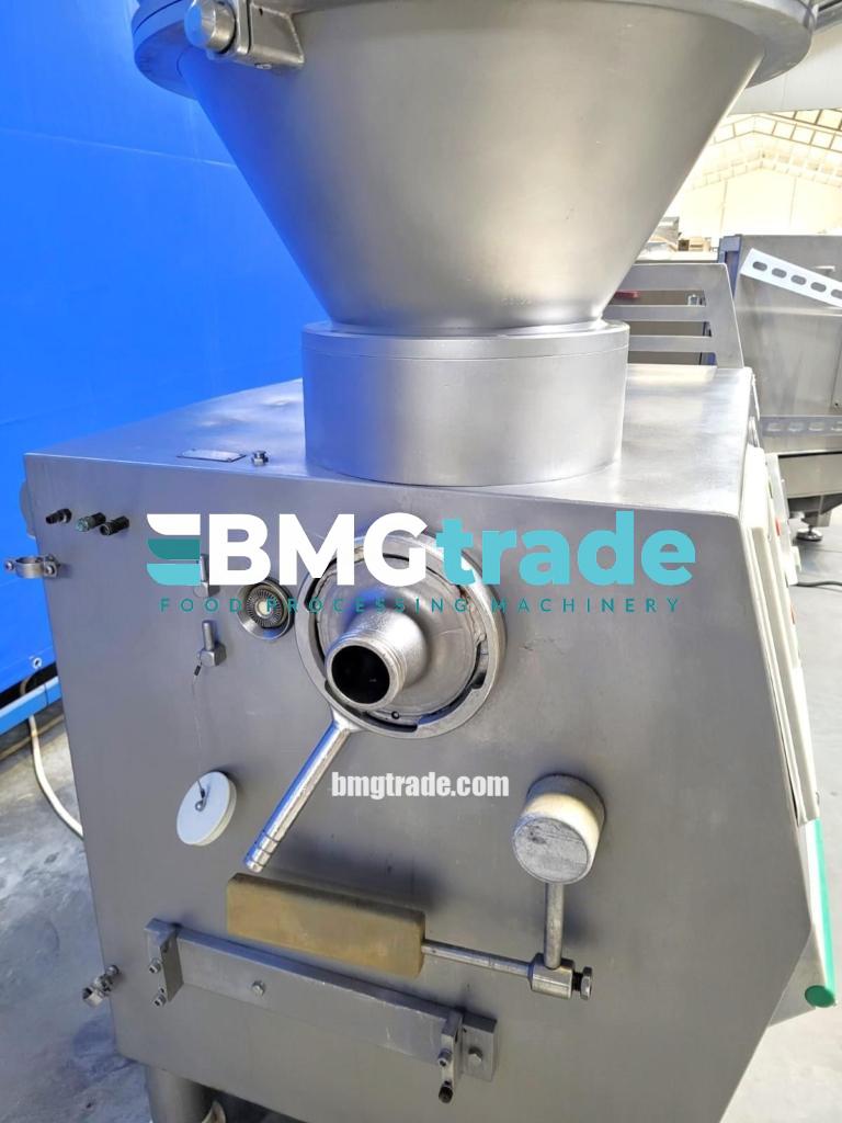 Vemag-HP10c-vacuum-filler-2