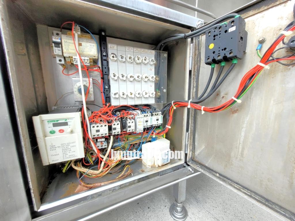 Washing-and-drying-line-4