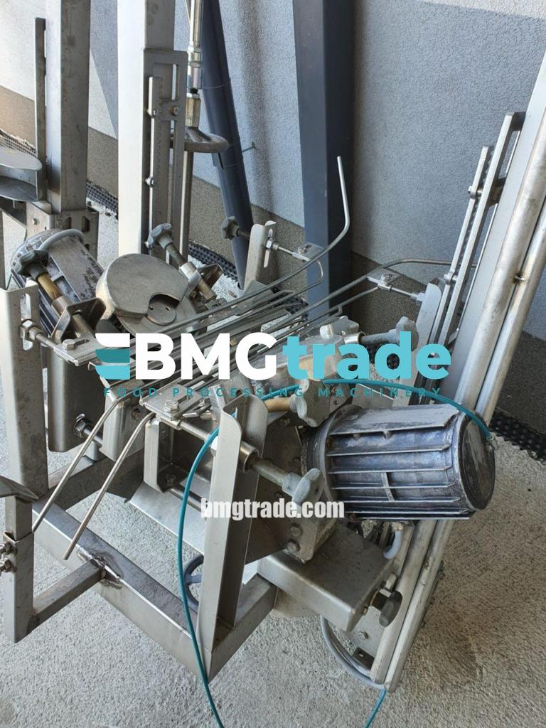 bmgtrade-meyn-cut-up-line-6000-birds-per-hour-15-1-rotated-4
