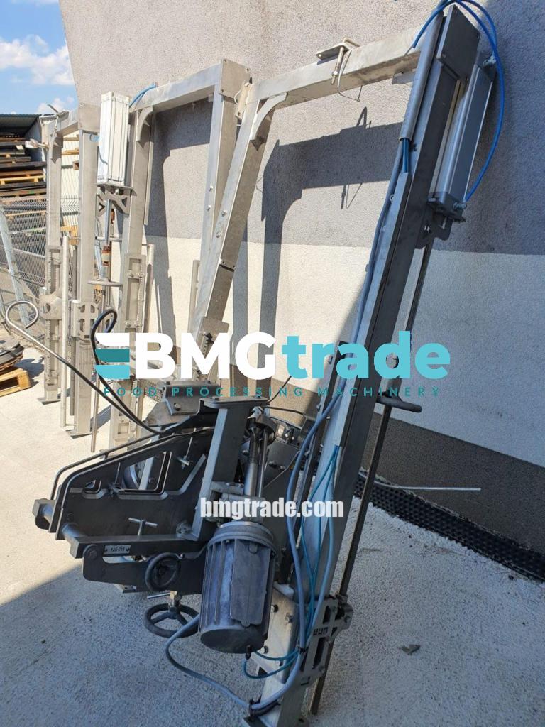 bmgtrade-meyn-cut-up-line-6000-birds-per-hour-17-1-rotated-4