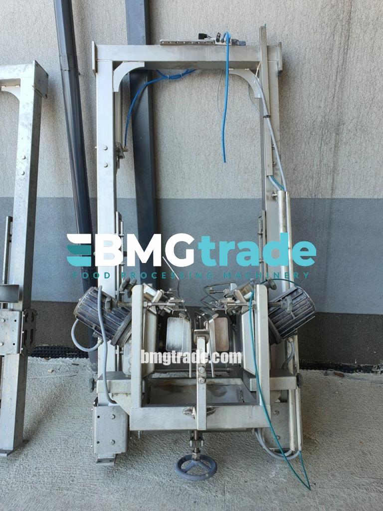 bmgtrade-meyn-cut-up-line-6000-birds-per-hour-27-1-rotated-4