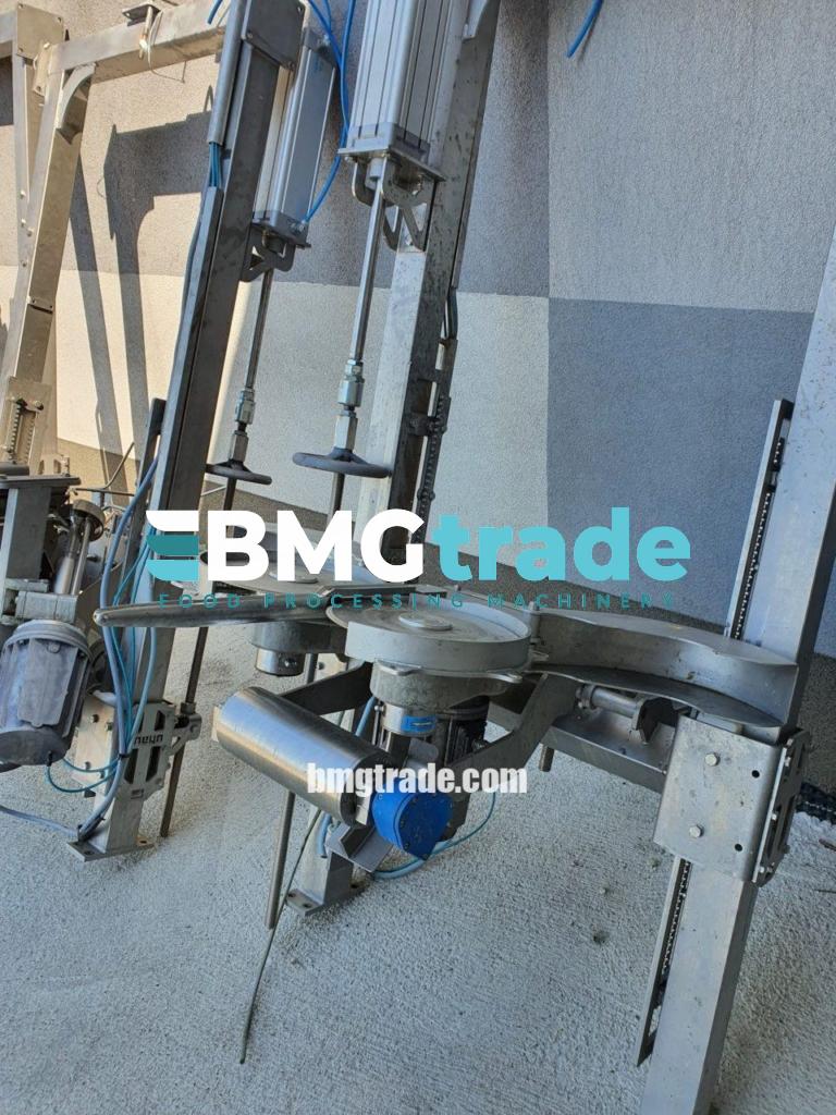 bmgtrade-meyn-cut-up-line-6000-birds-per-hour-31-1-rotated-4