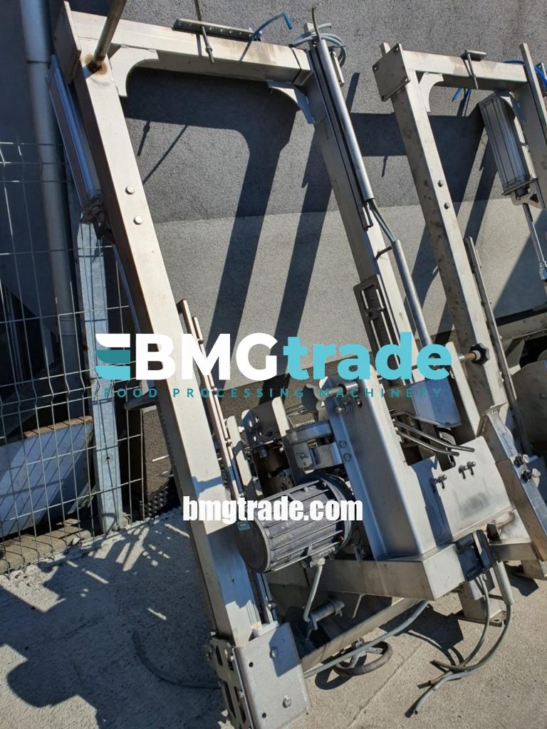 bmgtrade-meyn-cut-up-line-6000-birds-per-hour-6-1-rotated-4