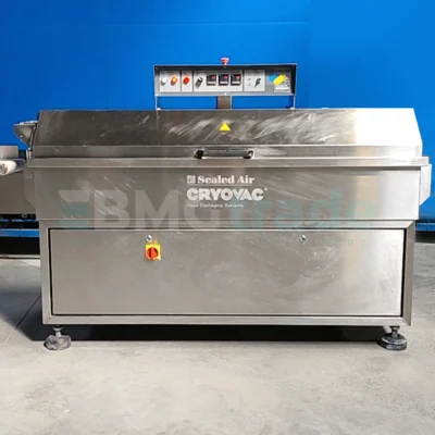Packaing line CRYOVAC and ULMA Food Processing Machine