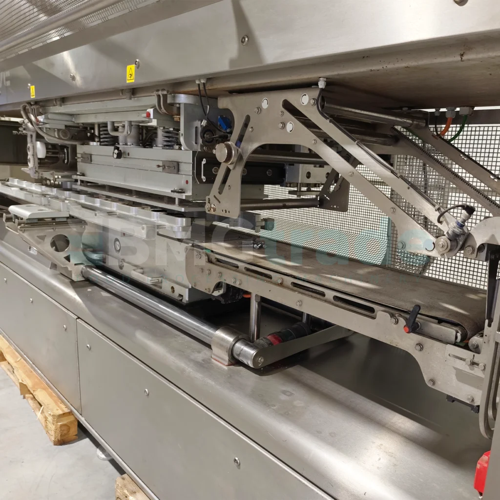 Tray packing machine MONDINI TRAVE 1000VG Food Processing Machinery
