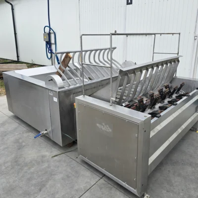 Gantry dehairer and immersion scalder with ejection NIRO-TECH