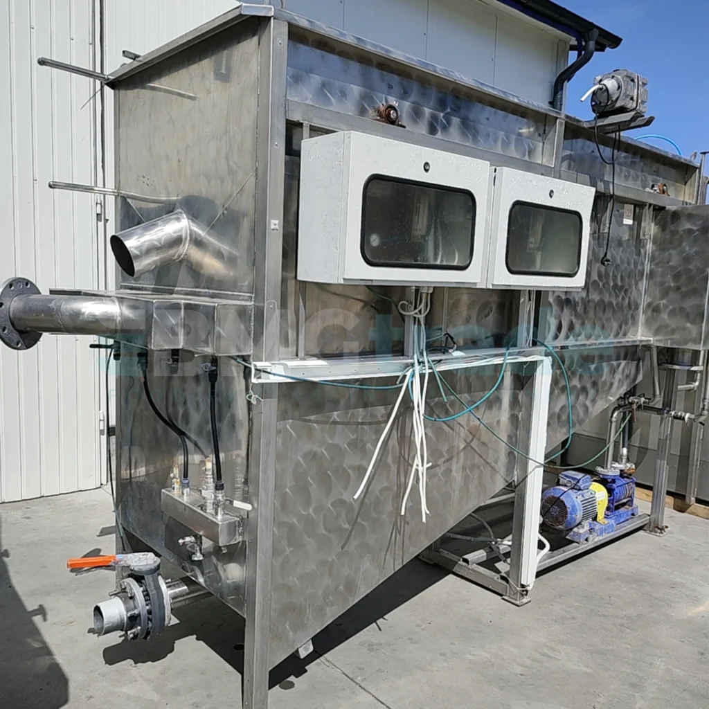 Wastewater treatment plant for the food industry
