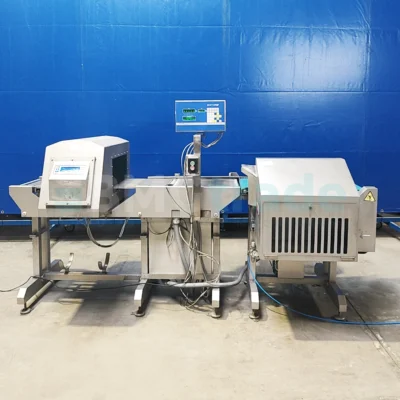 Weigher SCANVAEGT and metal detector Loma MD304