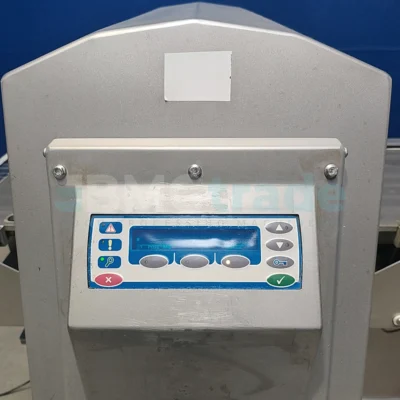 Weigher SCANVAEGT and metal detector Loma MD304