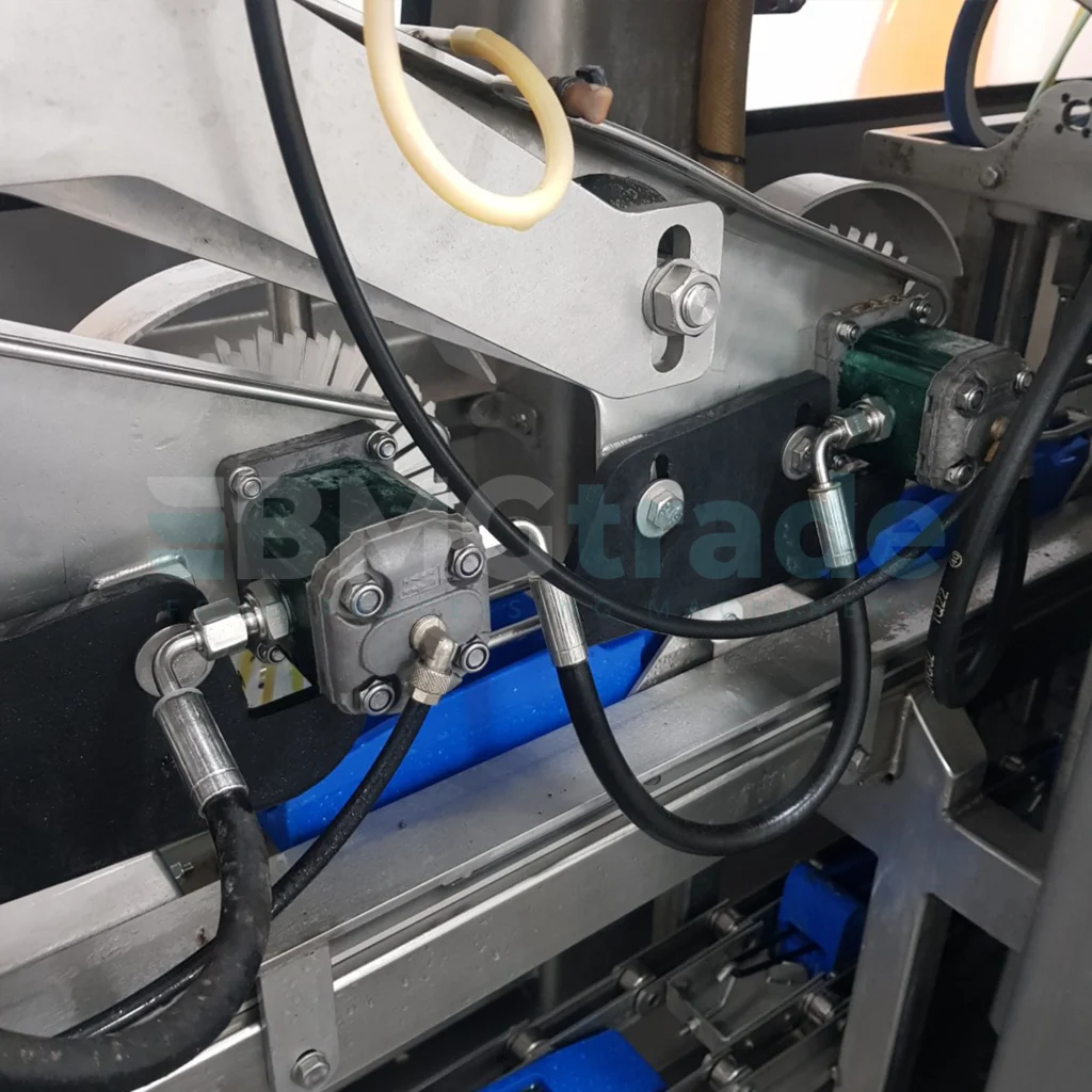 KROMA GUTMASTER 1200 Fish Gutting and Injection Line